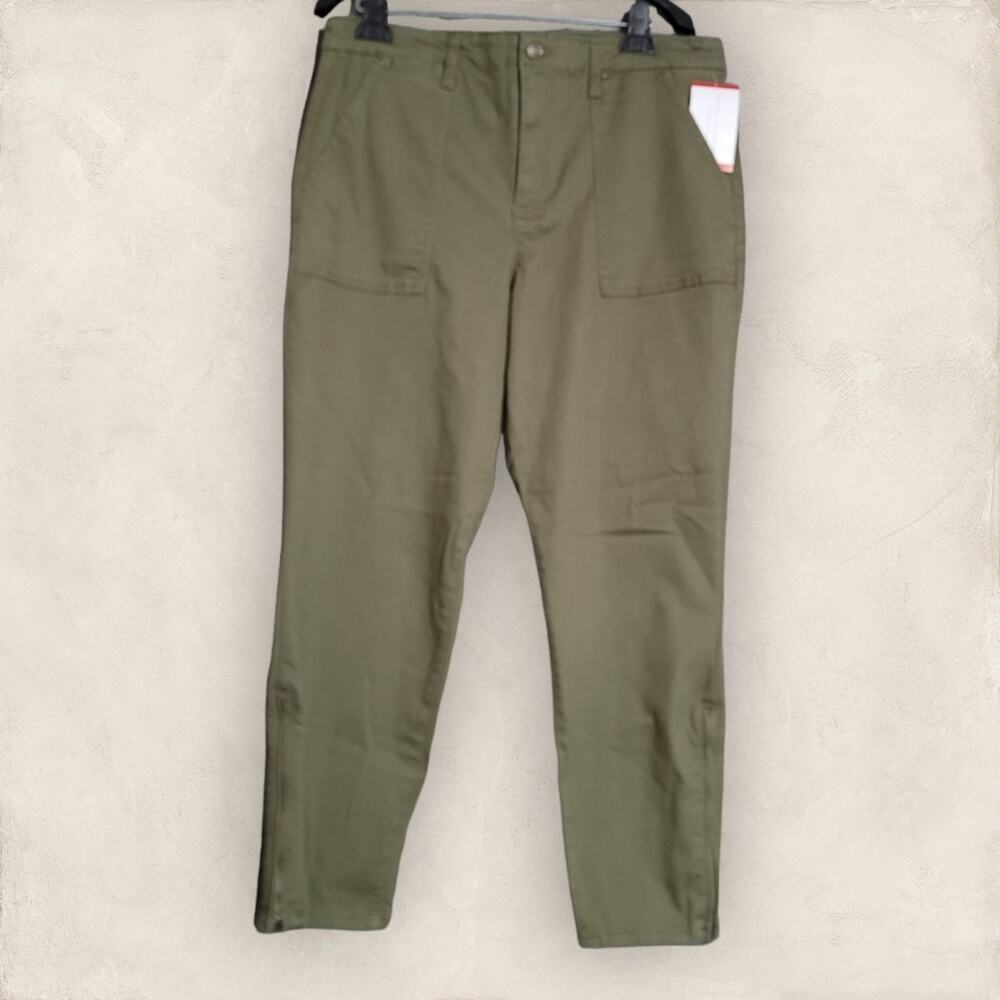 Social Standard Green Logan Utility Pant Size 14